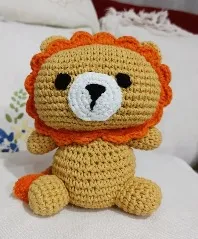 León melenudo tejido a crochet